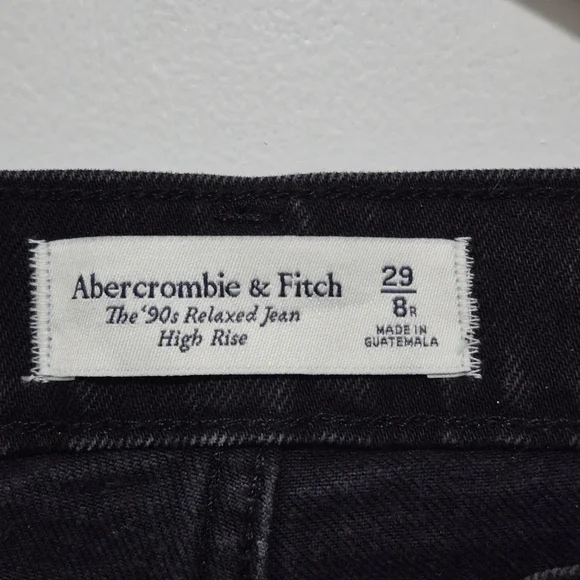 Abercrombie & Fitch A&F Black Denim 90s Relaxed High Rise Jeans SIZE 29/8R NWT - Picture 4 of 8